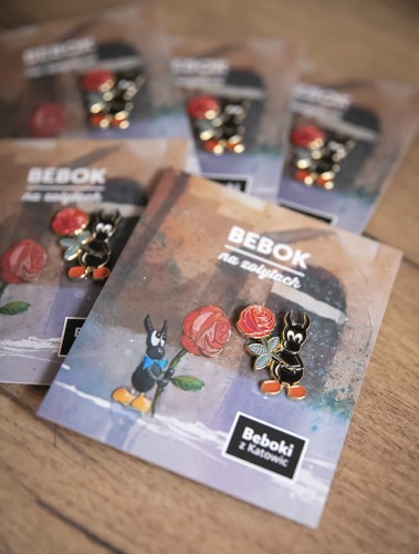 pins bebok na zolytach 03.jpg
